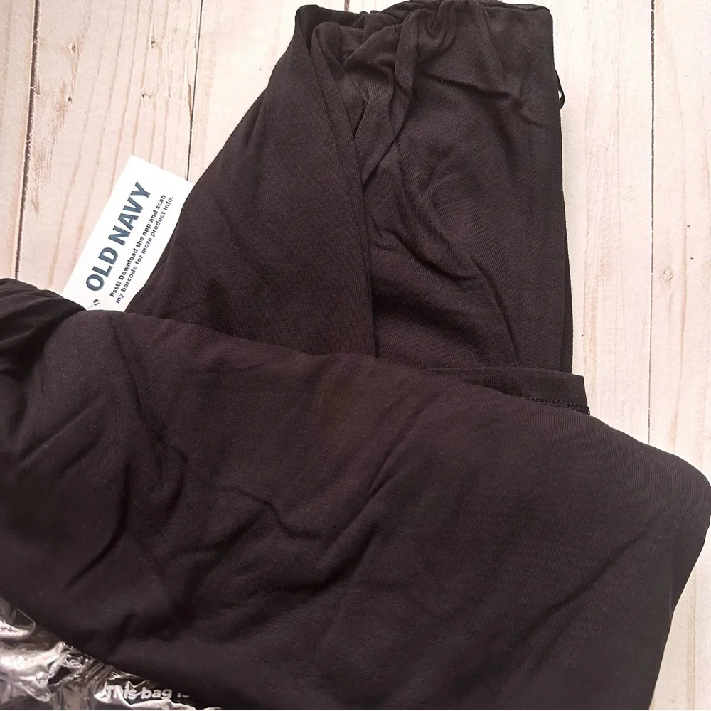 Old Navy Women’s Black Long Sleeve Waist-Defined V-Neck Jumpsuit - NWT